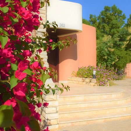 One To One Hotel & Resort Ain Al Faida Al Aïn Extérieur photo