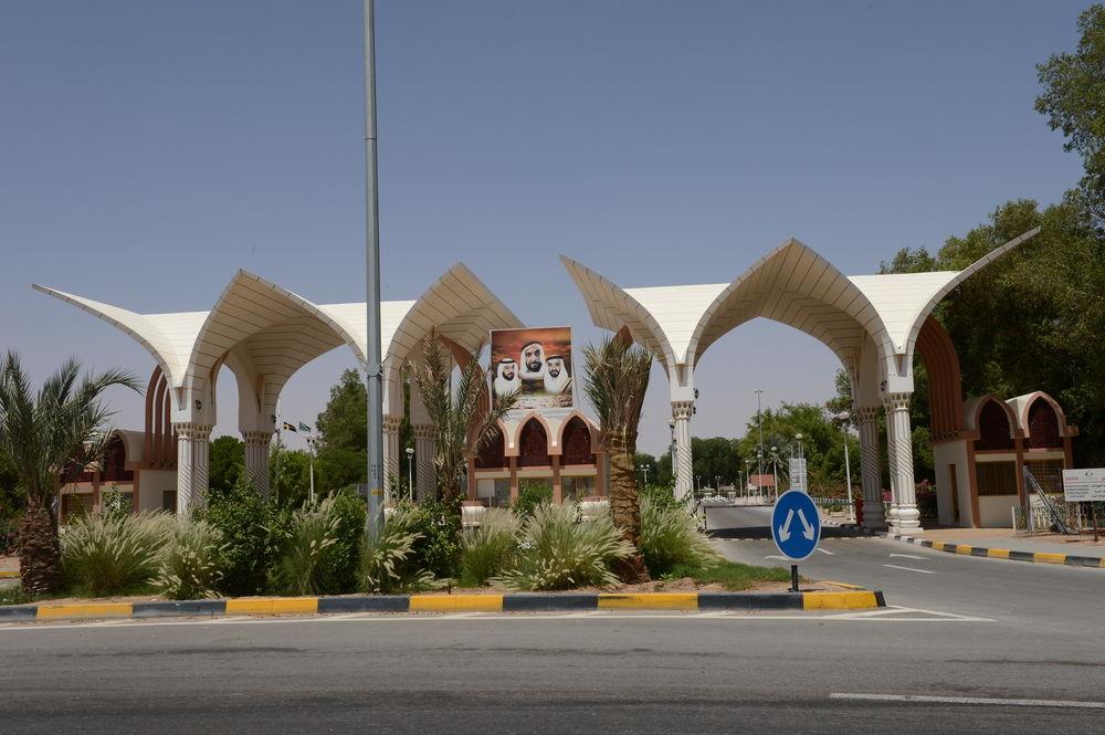 One To One Hotel & Resort Ain Al Faida Al Aïn Extérieur photo