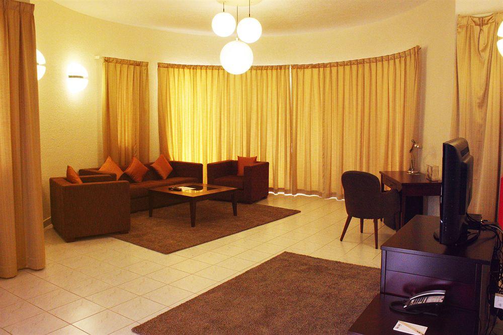 One To One Hotel & Resort Ain Al Faida Al Aïn Extérieur photo