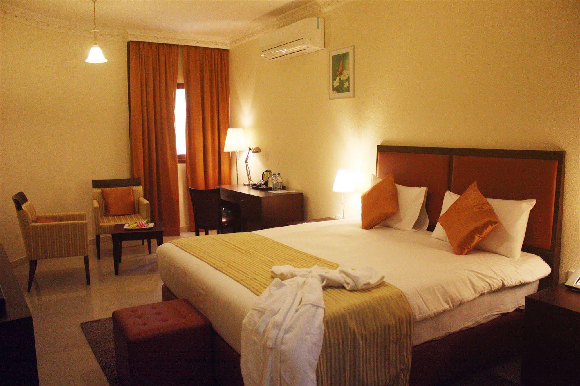 One To One Hotel & Resort Ain Al Faida Al Aïn Extérieur photo