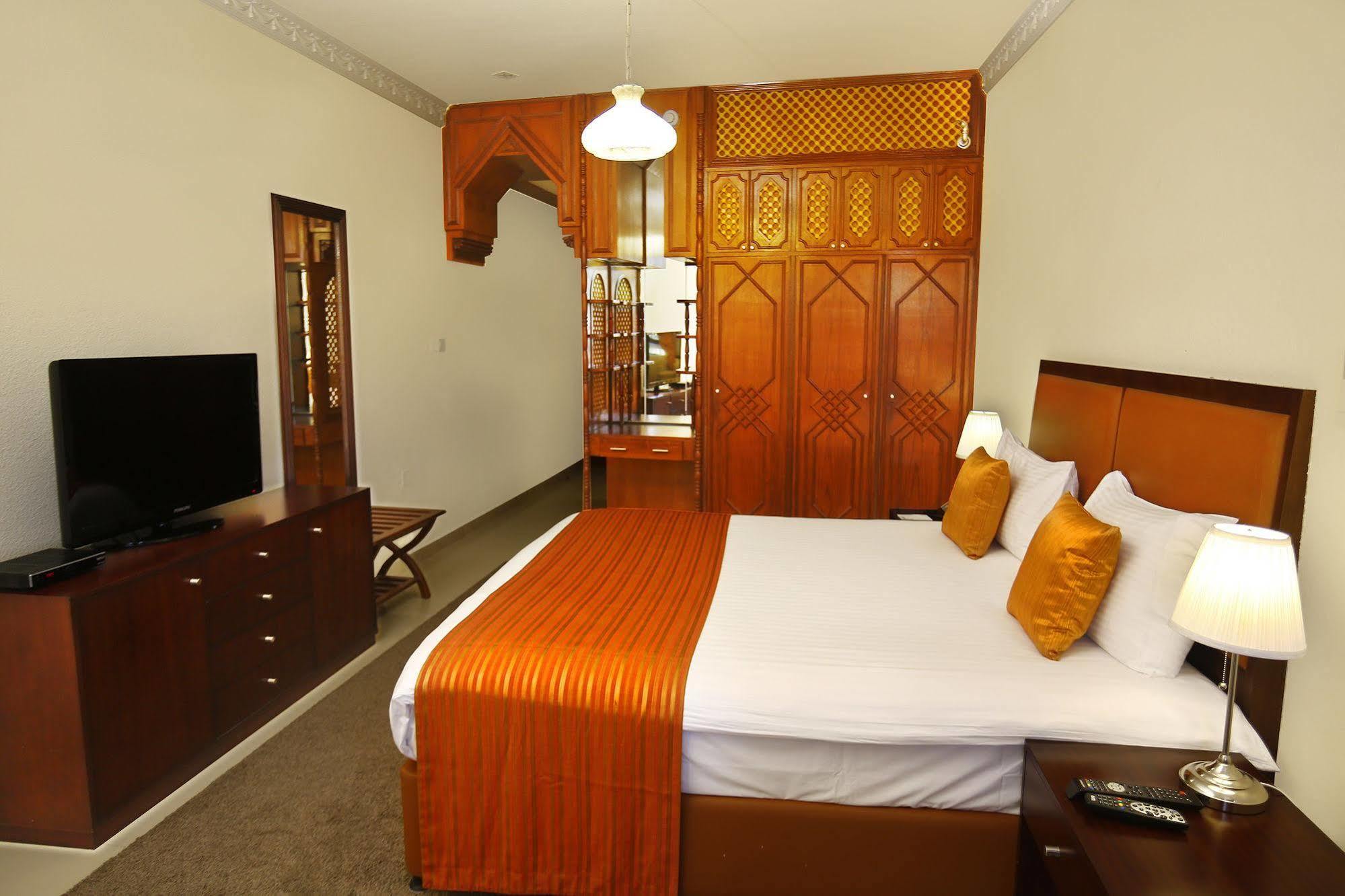 One To One Hotel & Resort Ain Al Faida Al Aïn Extérieur photo