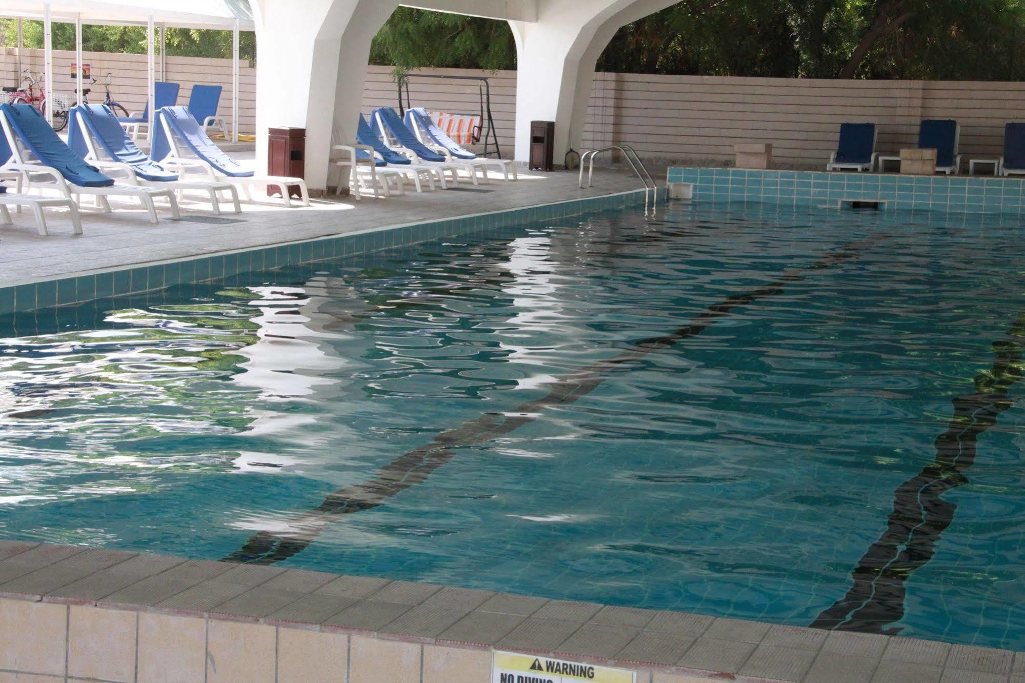 One To One Hotel & Resort Ain Al Faida Al Aïn Extérieur photo